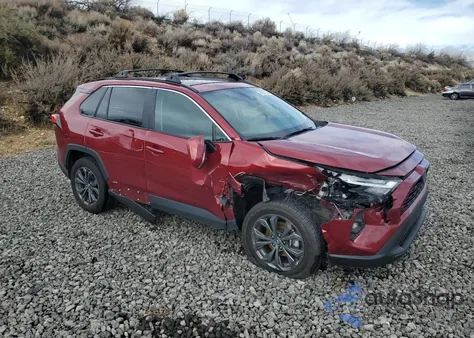 2024 Toyota Rav4 Xle Premium z USA, uszkodzony, nr VIN 4T3B6RFV1RU171086